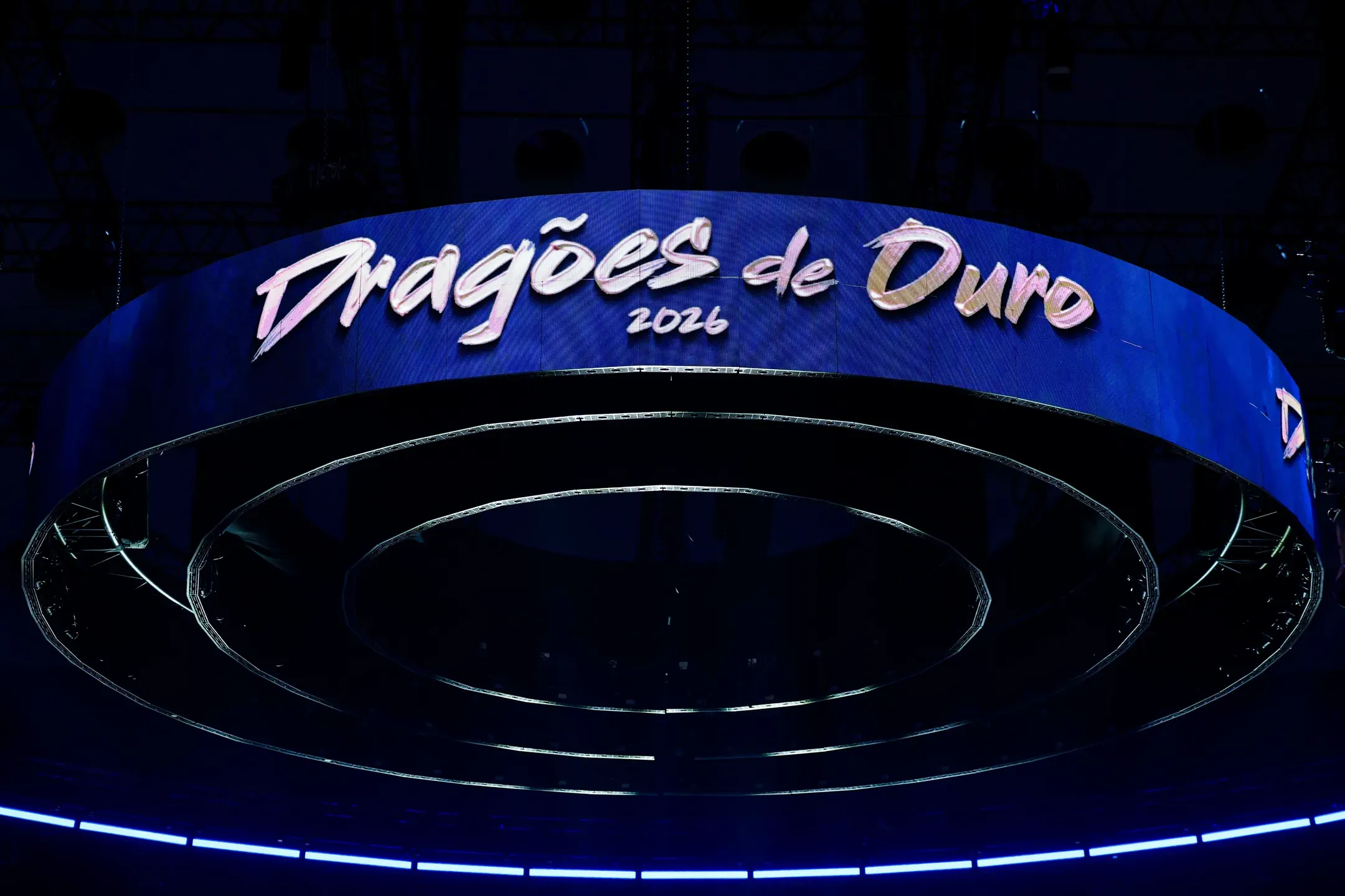 Noite de gala distingue Dragões de Ouro